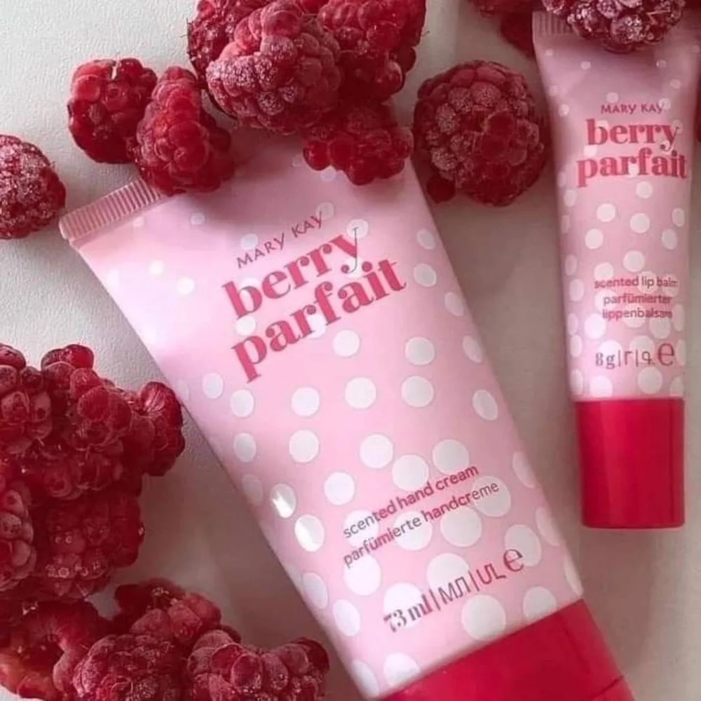 Mary Kay Gift Set - Picture 4 of 4